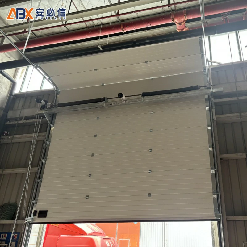 伊犁哈萨克钢质提升门